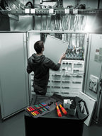 VDE Schaltschrank-Set 23-teilig mit Kraftform Kompakt Safe-Torque Speed Drehmoment-Handhaltern 7508 und 7516
