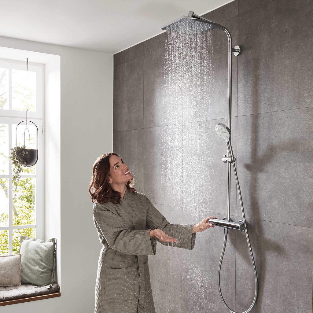 Duschsystem mit Thermostat Crometta E, Regendusche 240 x 240 mm und Handbrause mit 2 Strahlarten, inkl. Brausestange, Schlauch und Armatur, Chrom
