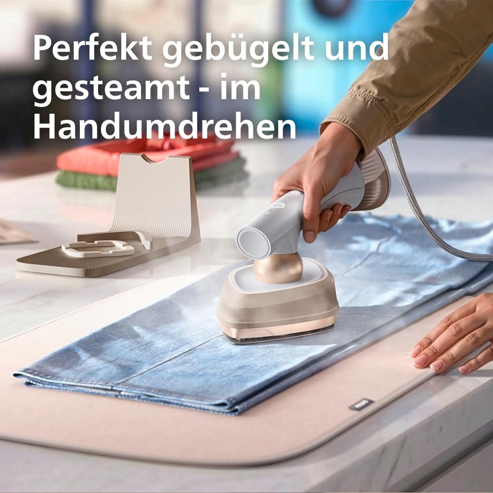 2-in-1 Bügeleisen und Dampfbürste OneTurn, 1800 W, mit StyleMat und hitzebeständigem Dock, weiß