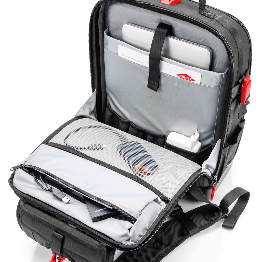 Werkzeugrucksack Modular X18 21 Haltelaschen 37 Taschen wasserfest mit MOLLE-Bändern und wasserdichter Bodenschale