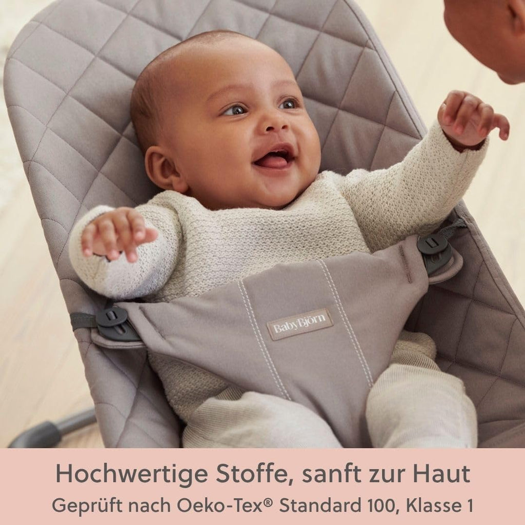 Babywippe Bliss ergonomisch 3,5–13 kg Sandgrau klassische Steppung natürliches Schaukeln 0–2 Jahre Stoff