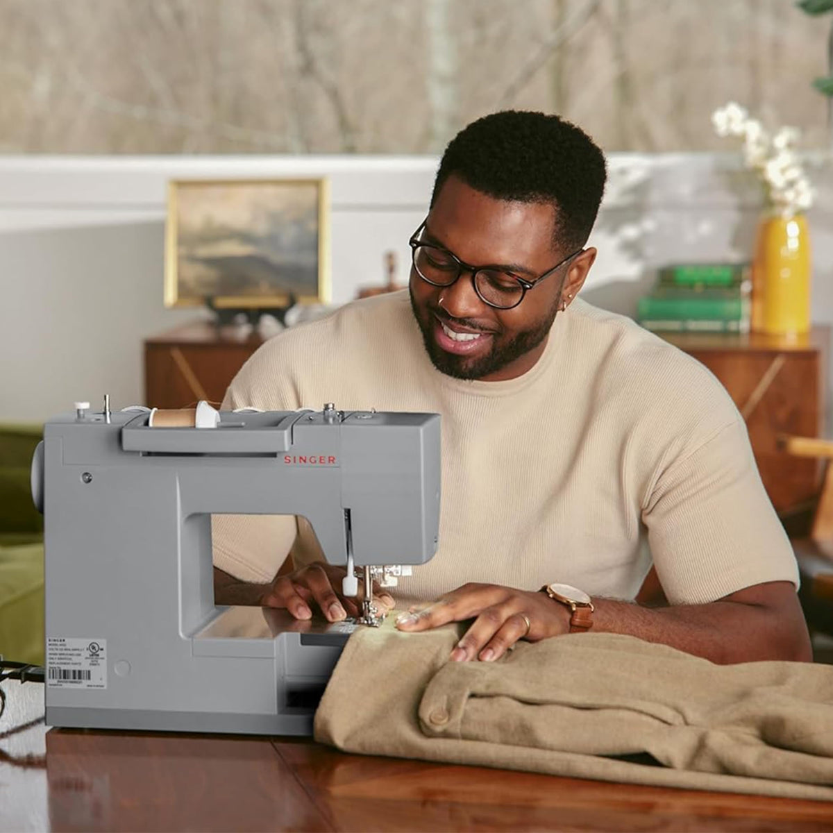 Nähmaschine Heavy Duty 4432 mechanisch mit 32 Stichen, leistungsstarkem Motor, automatischem Knopfloch und Nadeleinfädler