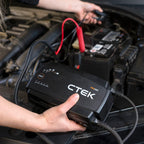 Batterieladegerät PRO25S 12V 25A für Blei-Säure- und LiFePO4-Batterien mit 12-V-Supply-Modus und RECOND-Funktion