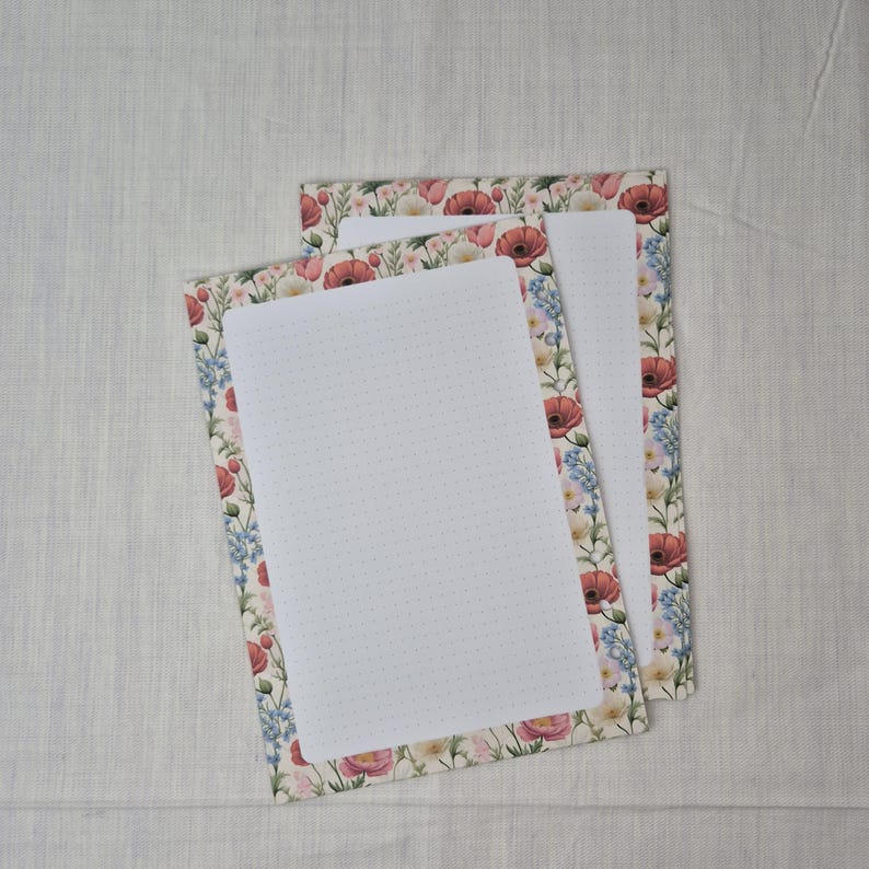 Einlegeblätter A5 Mohnblumen – Dot Grid Notizblätter, 90g/m², gepunktet, perforiert, Ringbuch, Discbuch, 15/30/60 Blatt