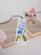 Aquarell Blumen Lesezeichen mit echter gepresster Vergissmeinnicht, handgefertigt, botanisch, 300g Papier