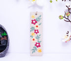 Handgesticktes Leinen Lesezeichen 15x5 cm | Blumen- & Tiermotive