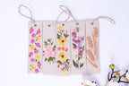 Handgesticktes Leinen Lesezeichen 15x5 cm, Blumen- oder Tiermotive, handgefertigt